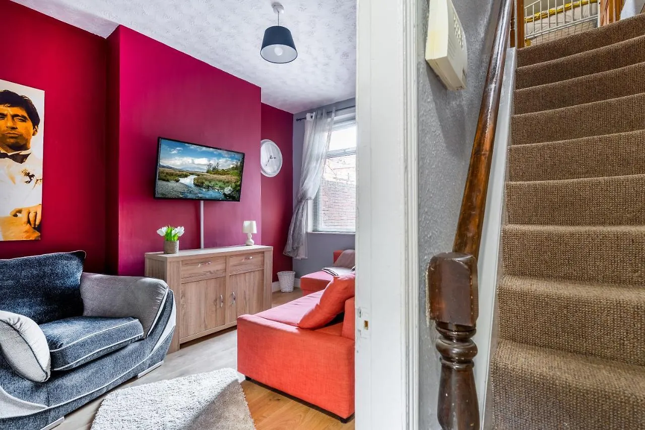 Apartment 3 Bedroom Middlesborough Town Centre Town House Middlesbrough